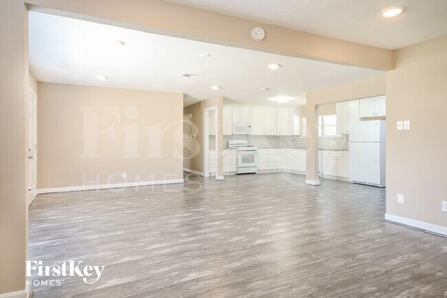 Foto del edificio - 1204 Trenton Ln