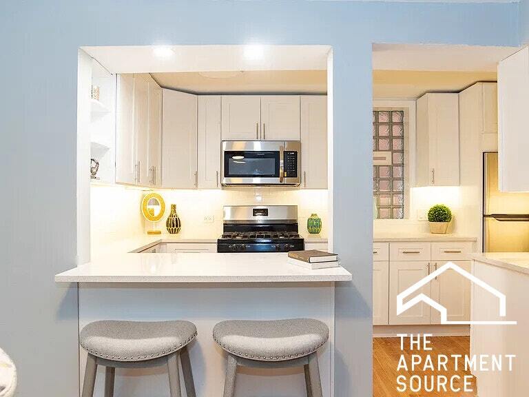 Foto principal - 3729 N Clifton Ave