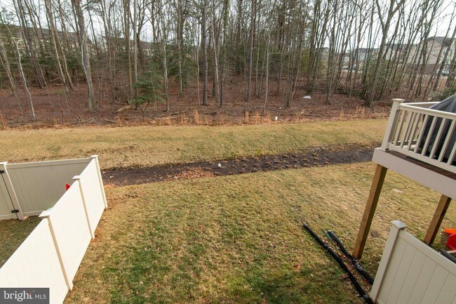 Foto del edificio - 526 Willow Bend Dr