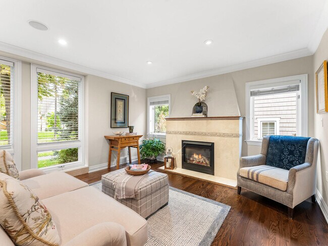 Photo - 345 S Race St House