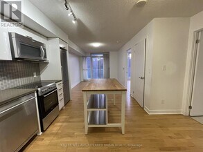 Building Photo - 295 Adelaide St W