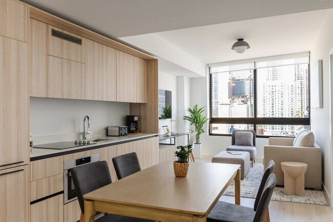 Foto del edificio - 225 N Miami Ave