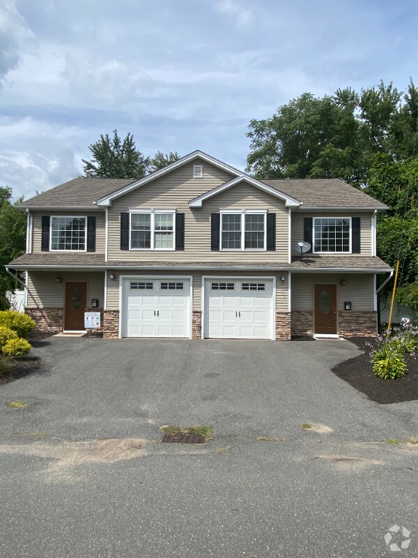 Apartments For Rent in Simsbury Center, CT 10,784 Rentals Page 18