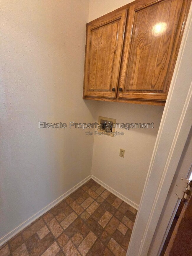 Foto del edificio - 506 Peppertree Ln