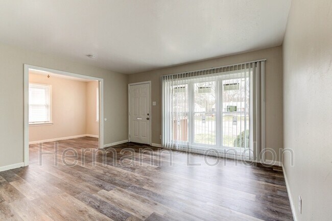 Building Photo - 3514 Saint Blase Ln