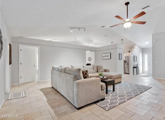 Building Photo - 4 br, 2 bath House - 1672 Countrywood Stre...