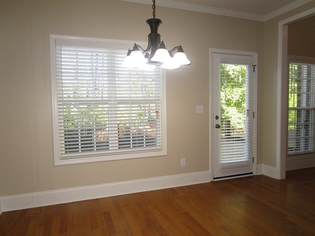 Building Photo - 140 Cambridge Woods Dr