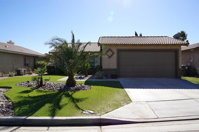 Foto del edificio - 82381 Grant Dr