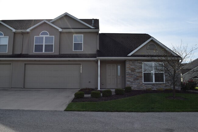 Foto del edificio - 10038 Oak Trail Rd