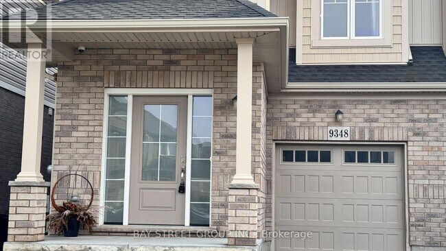 Photo du bâtiment - 9348 White Oak Ave