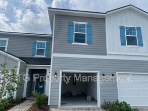 Building Photo - 40 Pinebury Ln