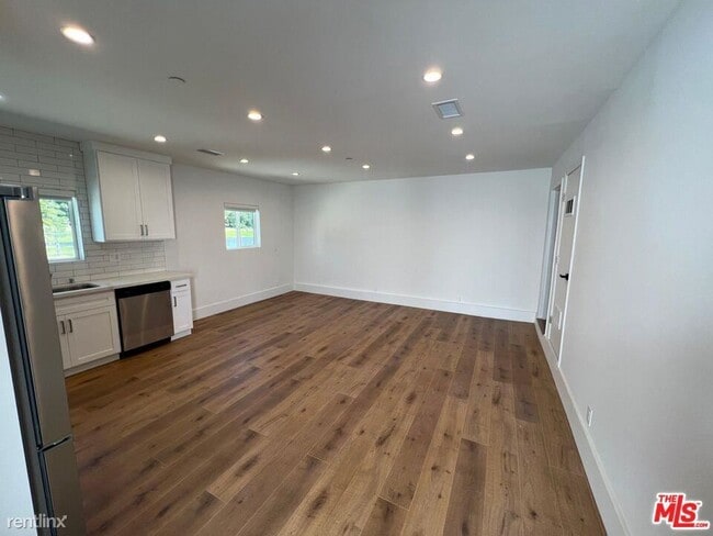 Building Photo - 3 br, 2 bath House - 12201 McLennan Ave