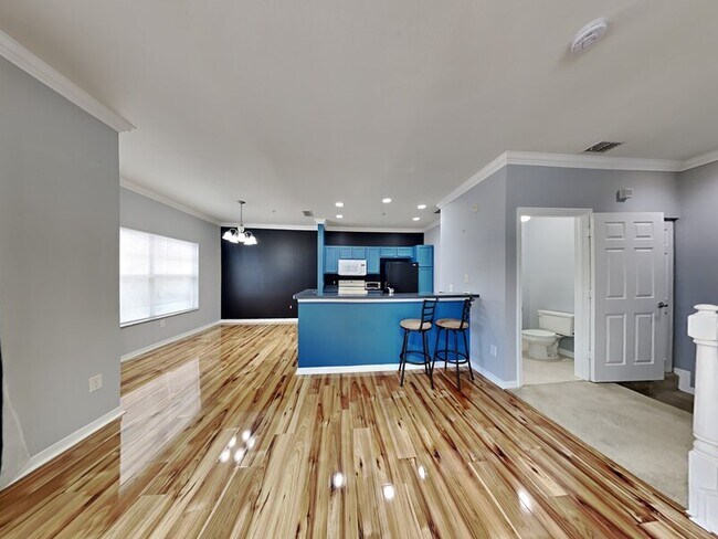 Foto del edificio - 2550 Grand Central Pkwy