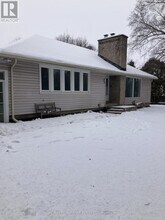 Building Photo - 319 Burk St