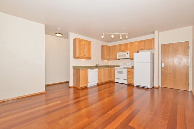 Foto del edificio - 3535 S Corbett Ave