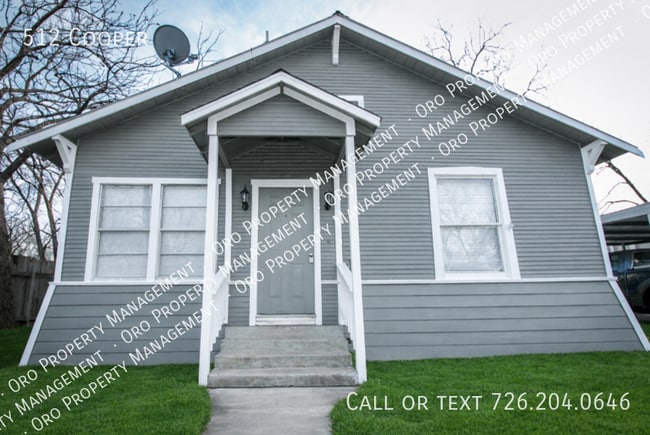Building Photo - 512 Cooper-