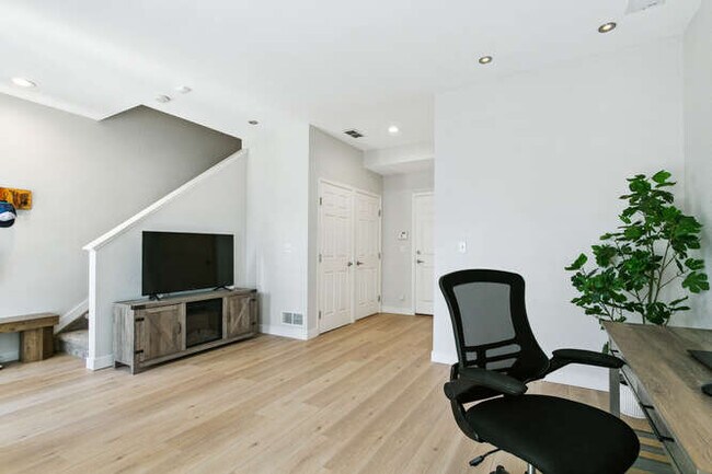 Foto del edificio - 4181 W 118th Pl
