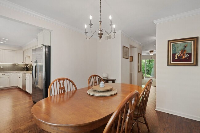 Foto del edificio - 1 Bedroom Condo - Ready to Move In.