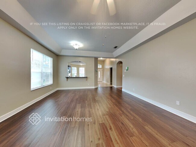 Building Photo - 1612 Wakefield Dr