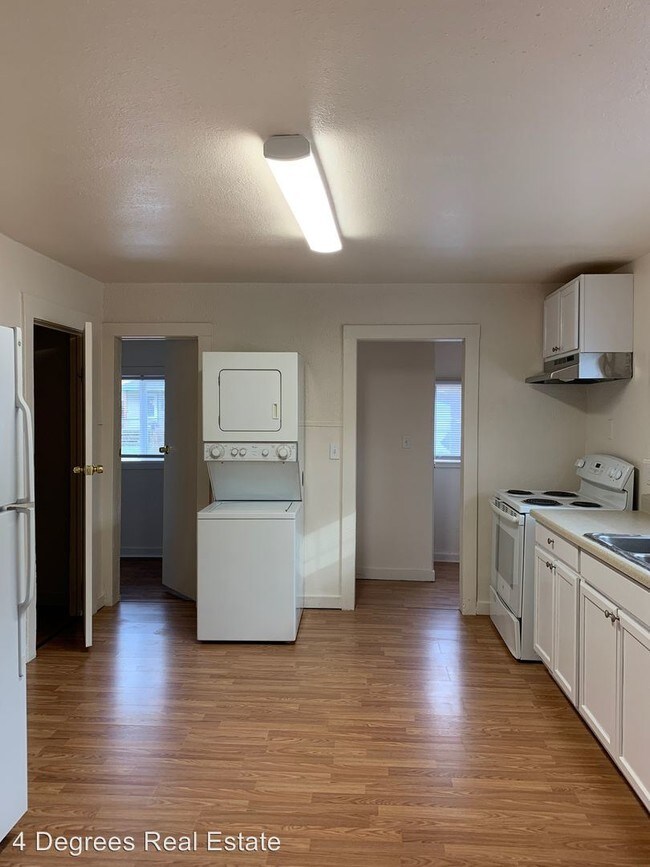 Building Photo - 2 br, 1 bath House - 2223 E Boone Ave