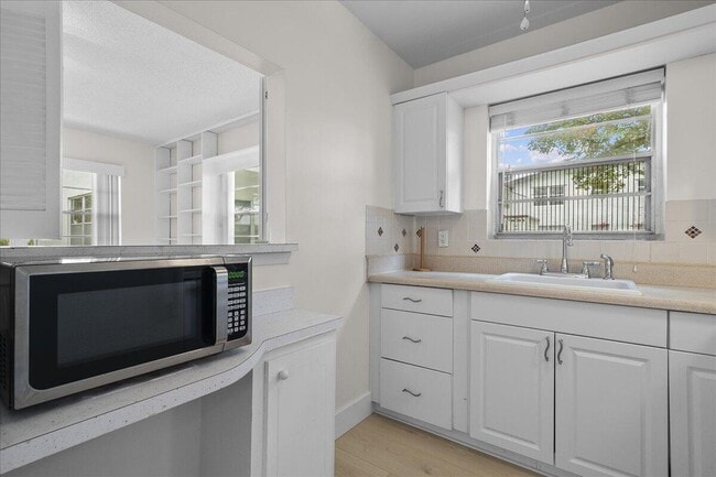 Foto del edificio - 142 Kent St