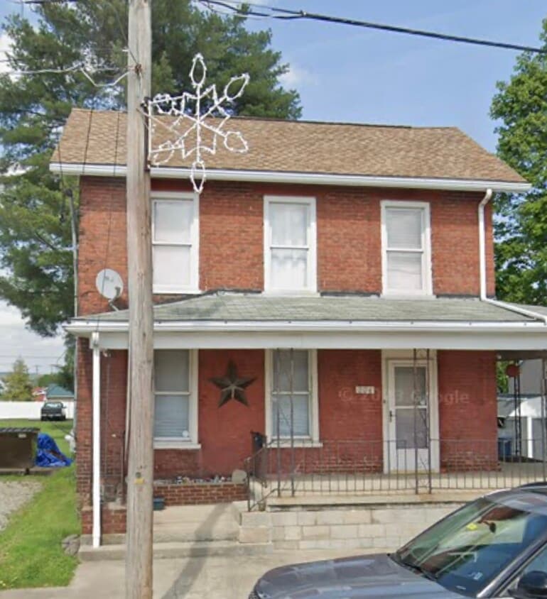 Primary Photo - 204 S Market St