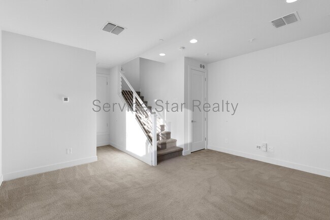 Foto del edificio - 6850 E McDowell Rd