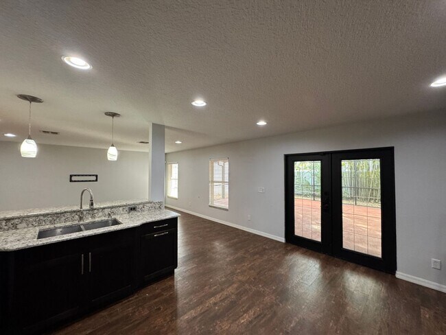 Foto del edificio - 4BD/2.5 BA - Modern Elegance Meets Everyday Comfort in the Heart of Orlando! SIGN A 15-MONTH LEAS...