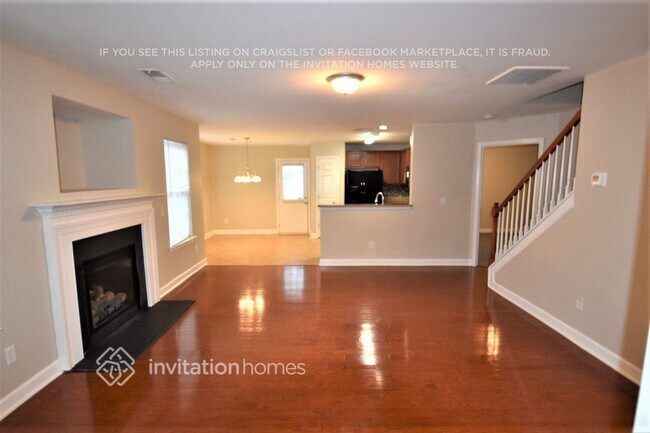 Building Photo - 4193 Broadstairs Dr SW