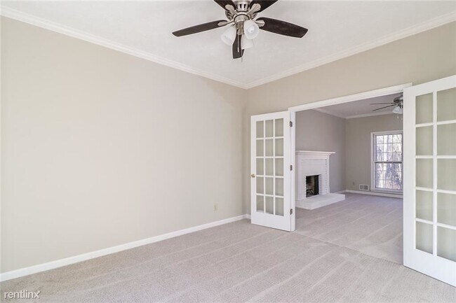 Building Photo - 4 br, 2 bath House - 200 Timber Oak Cove