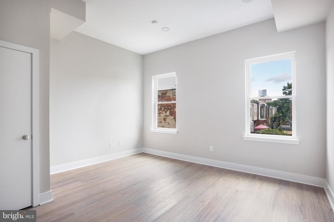 Foto del edificio - 2407 Wharton St