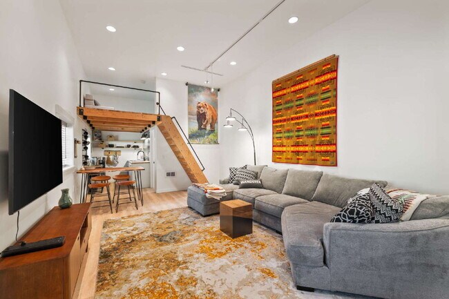 Foto del edificio - Furnished Modern Loft in Ottery Bay