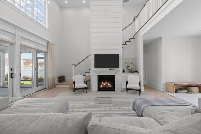 Foto del edificio - 45 Carnegie Abbey Ln