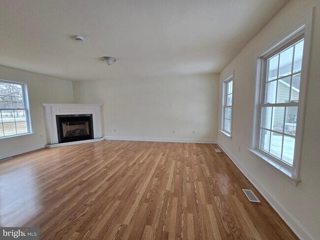 Foto del edificio - 271 Ashton Ct