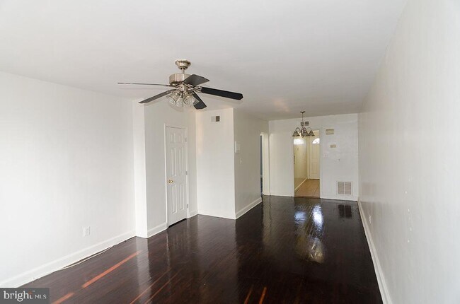 Foto del edificio - 39 Galveston Pl SW
