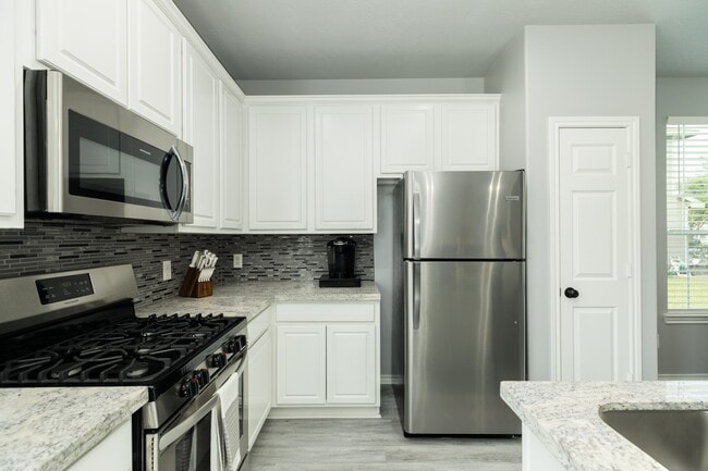 Building Photo - 345 Brandy Ridge Ln