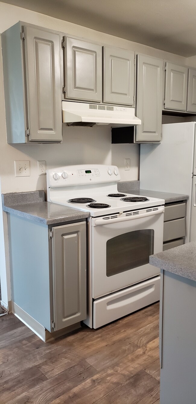 Building Photo - Narrows Ridge Apartments