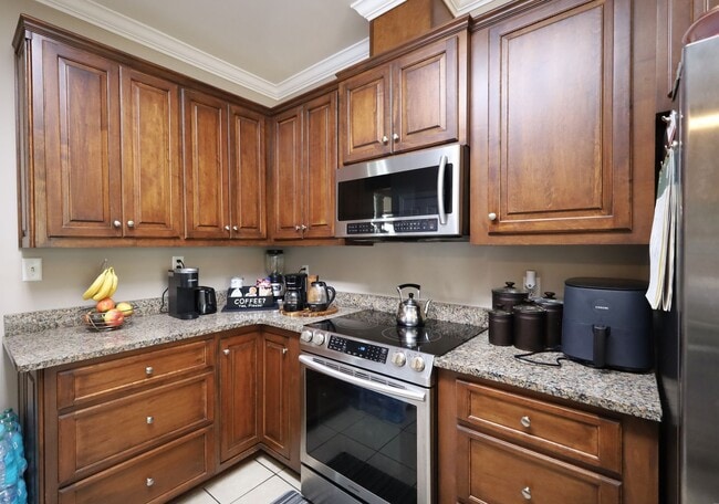 Foto del edificio - 2401 Rankin Cir