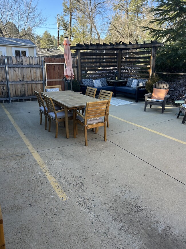 Gated Courtyard front and back - 114 Brush St