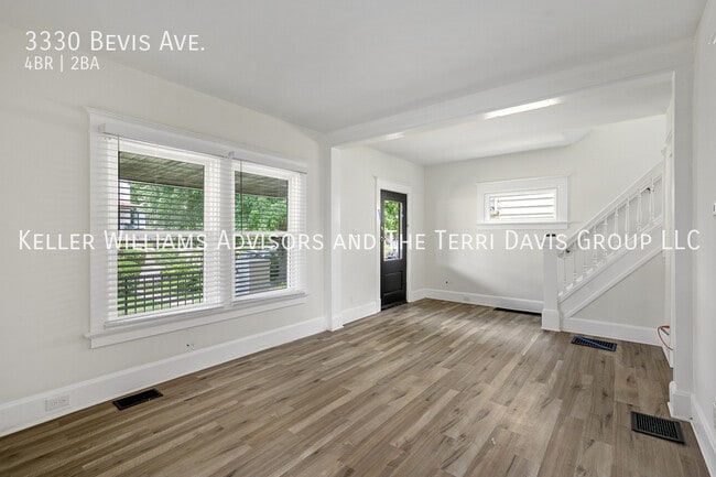 Foto del edificio - 3330 Bevis Ave