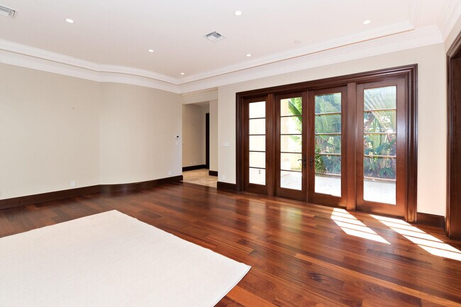 Foto del edificio - 358 Hibiscus Ave