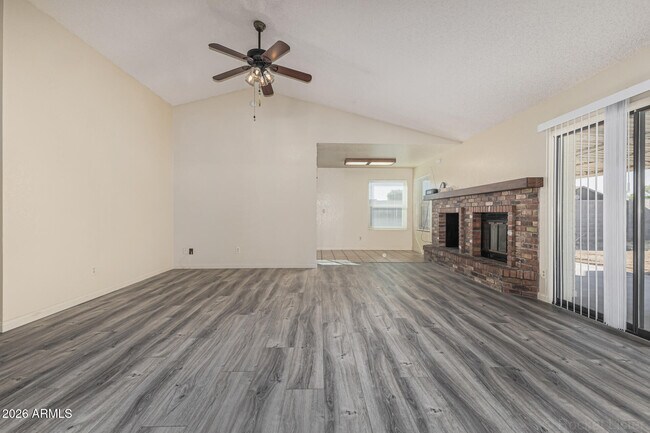 Foto del edificio - 6850 W Cholla St