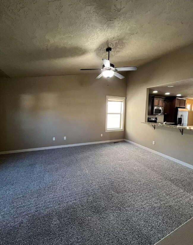 Foto del edificio - Perfect 3 Bed 2 Bath Home for Rent - Avail...