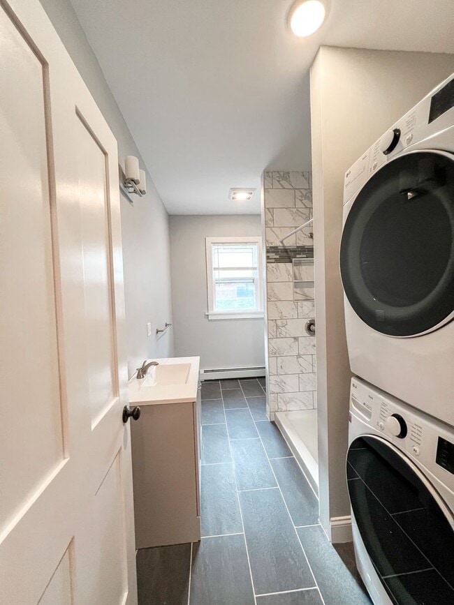 Photo - 27-29 Pine St Apartment