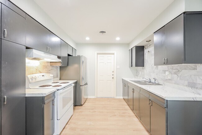 Foto del edificio - Heart of East Terrell Hills