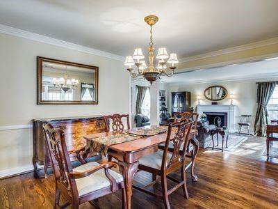 Building Photo - 4325 Grassmere Ln