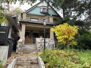 Building Photo - 10 Biggar Ave