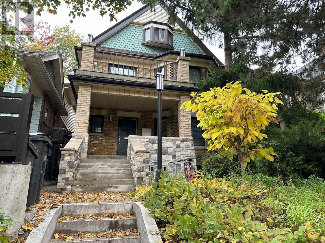 Photo principale - 10 Biggar Ave