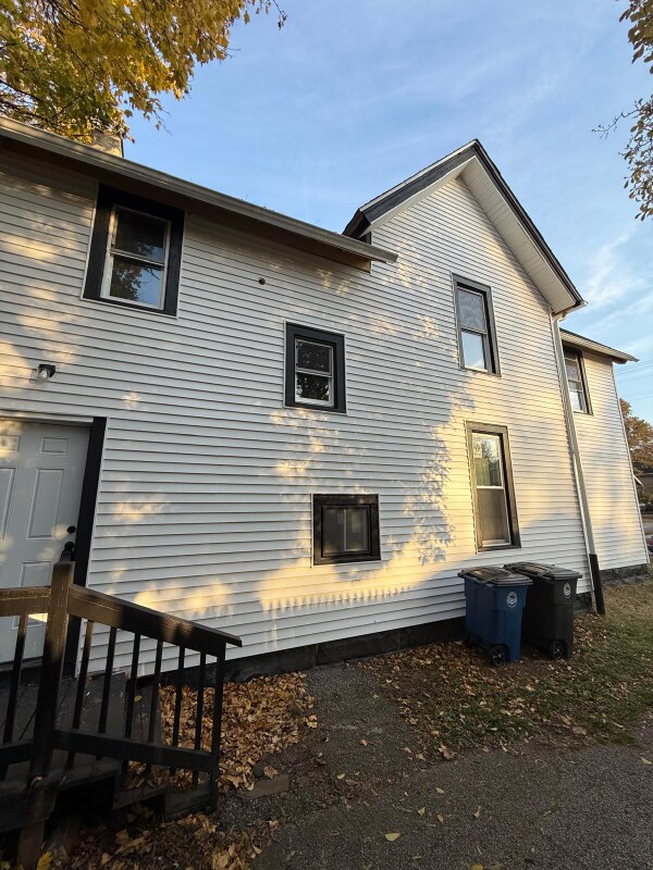 Foto del edificio - 3202 Bradwell Ave