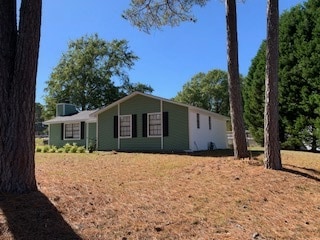 Building Photo - 611 Dennis Dr